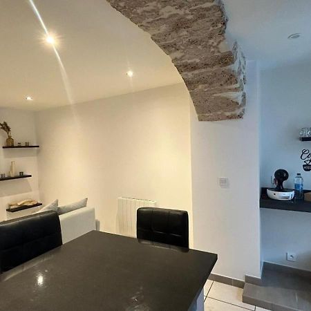 Appartement Paisible Entre Terre Et Mer Cabrieres  Luaran gambar