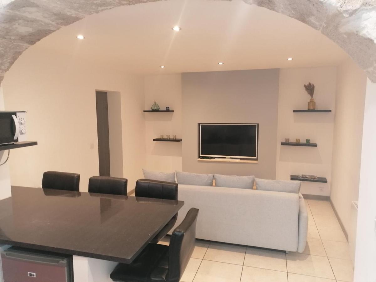 Appartement Paisible Entre Terre Et Mer Cabrieres  Luaran gambar